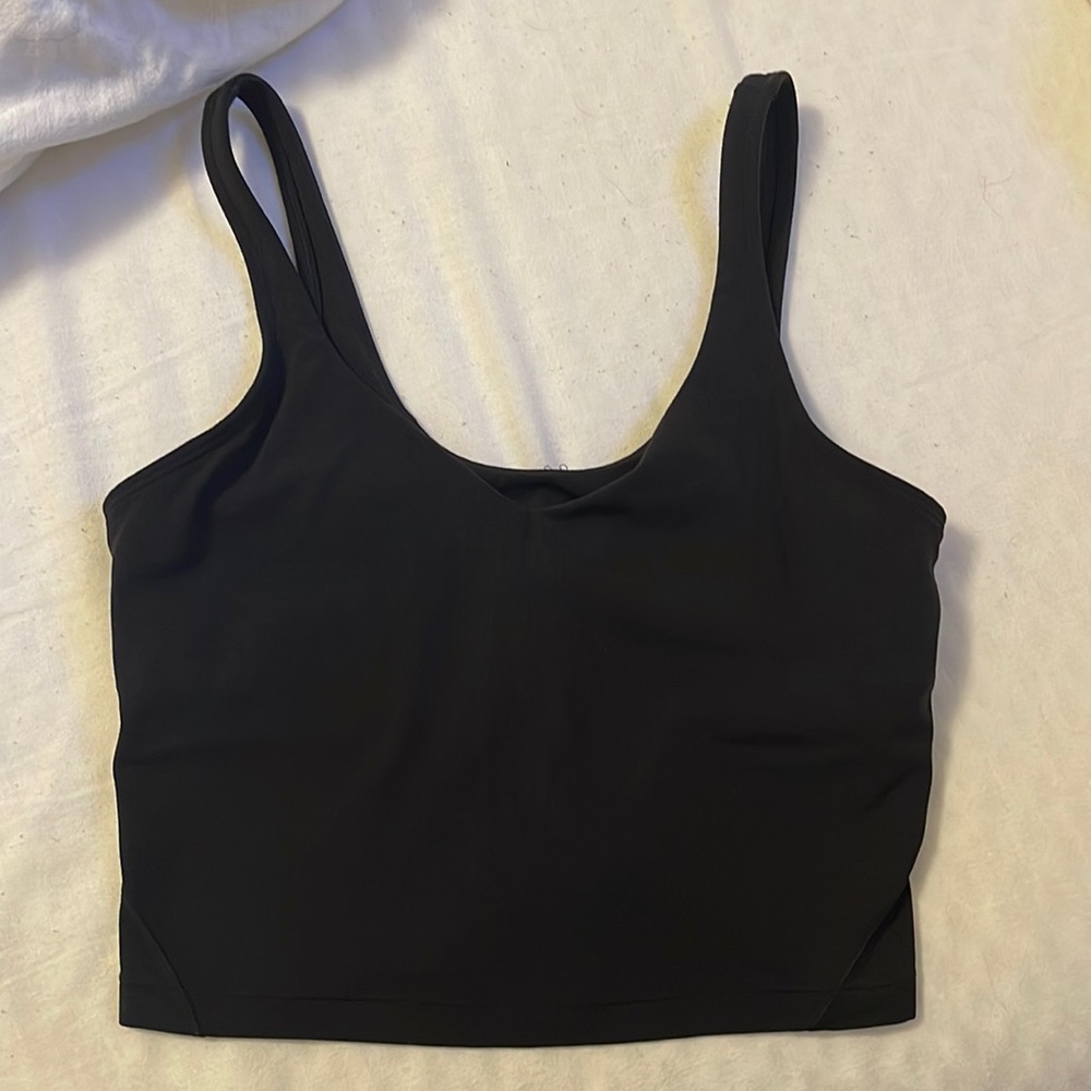 Lululemon black crop top with self bra